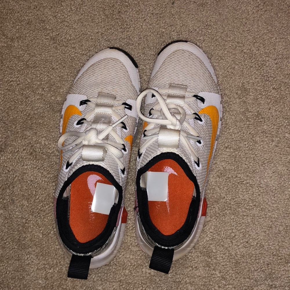 nike free metcon 3 white team orange